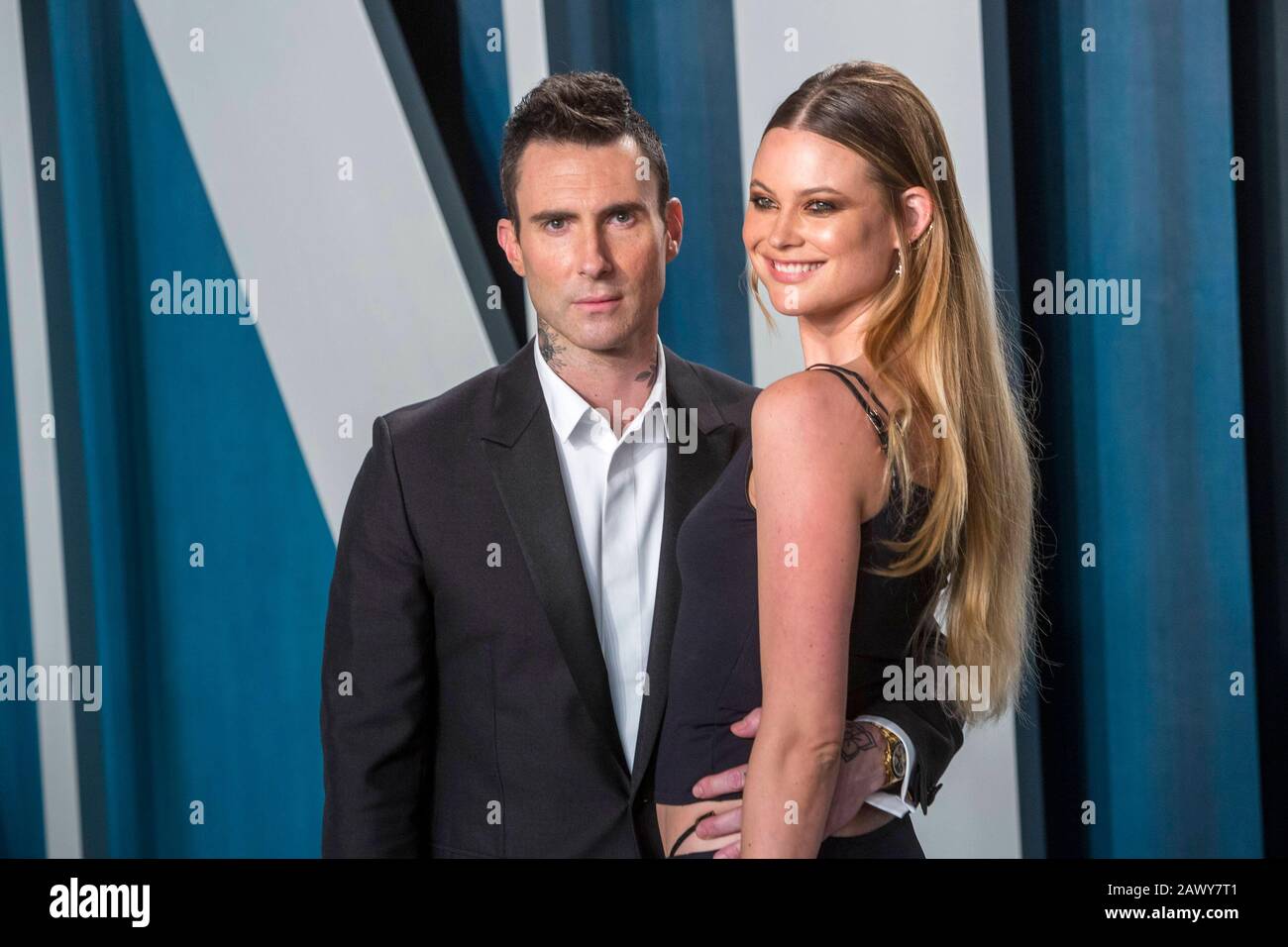 Adam Levine e Behati Prinsloo partecipano al Vanity Fair Oscar Party presso il Wallis Annenberg Center for the Performing Arts di Beverly Hills, Los Angeles, USA, il 09 febbraio 2020. | utilizzo in tutto il mondo Foto Stock