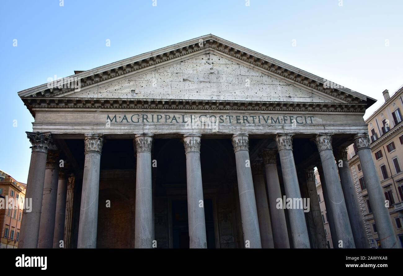 Il Pantheon, antico tempio romano utilizzato come chiesa. Roma, Italia. Foto Stock