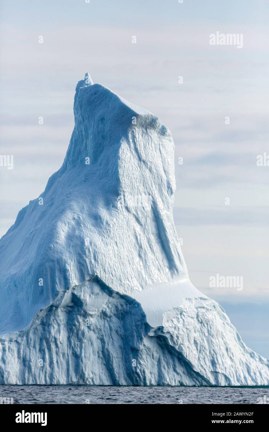 Maestoso iceberg alto Groenlandia Foto Stock