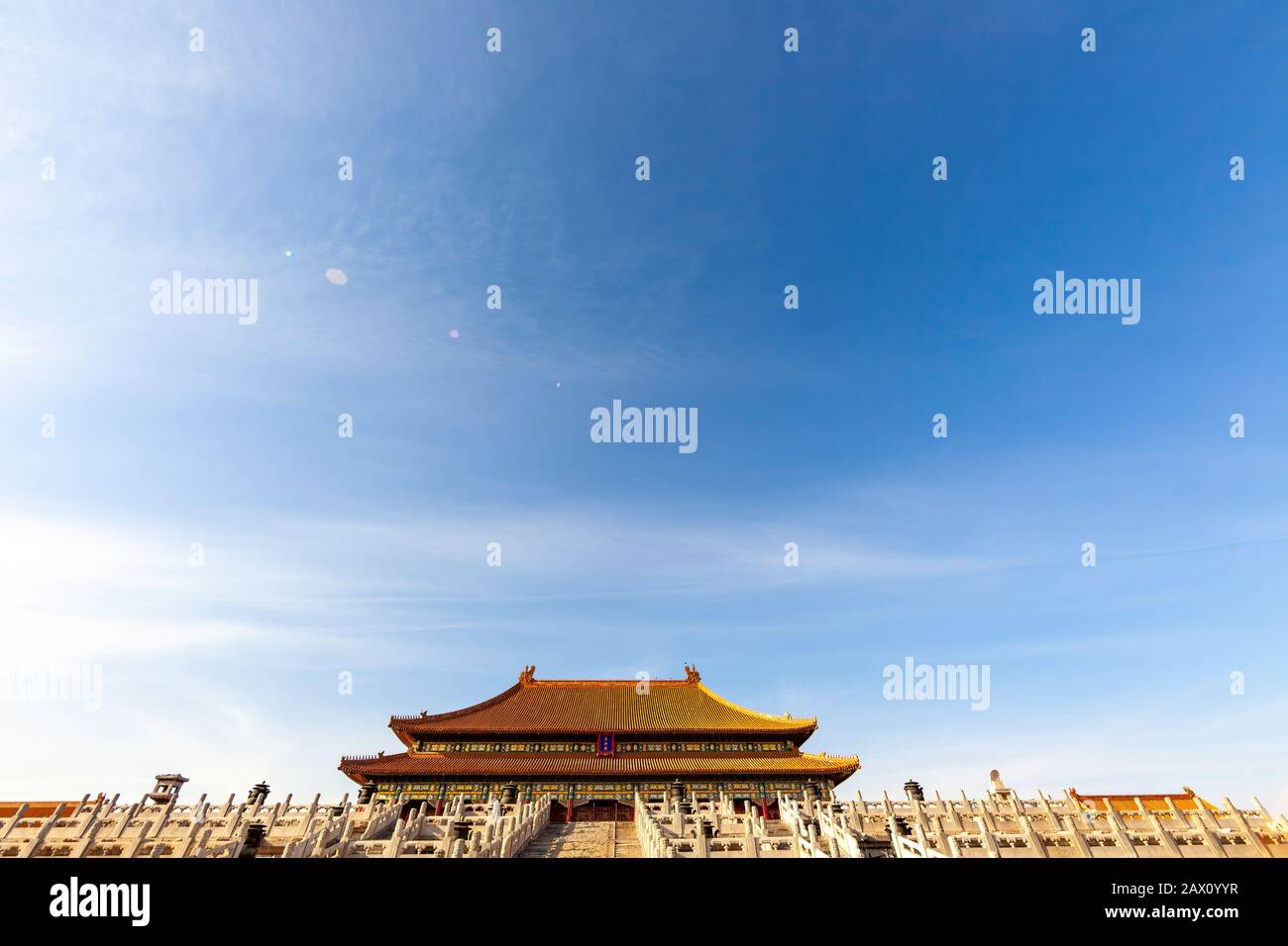 Città Proibita su cielo blu chiaro, noto come Museo del Palazzo, Pechino, Cina Foto Stock