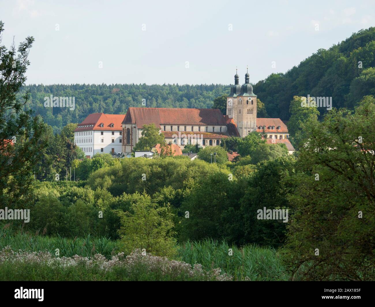 Kloster Plankstetten, Außengelände, Bayern, Deutschland | Abbazia Di Plankstetten, Altmuehltal, Baviera, Germania Foto Stock