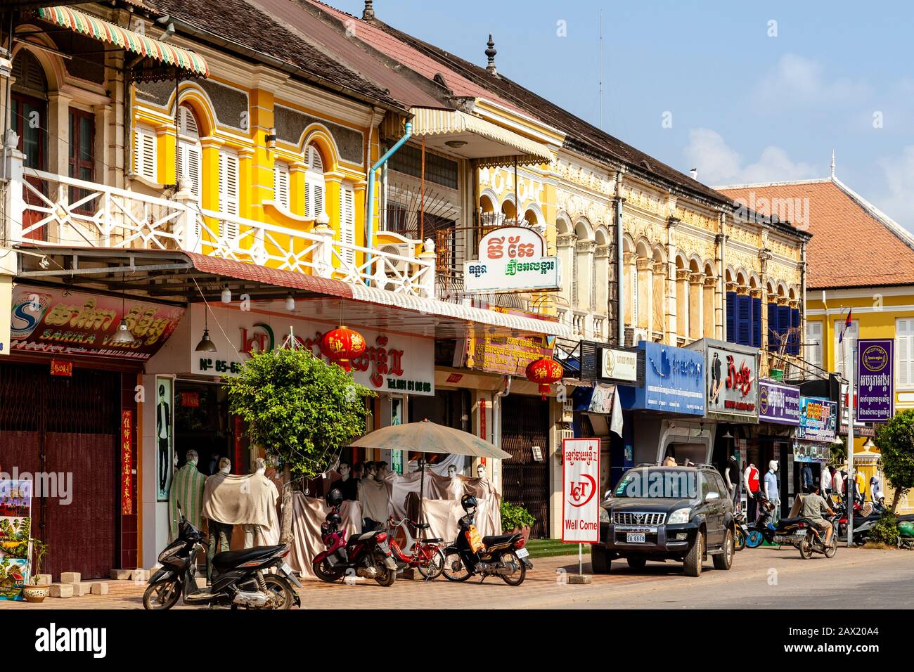 Edifici Di Epoca Coloniale, Battambang, Cambogia. Foto Stock