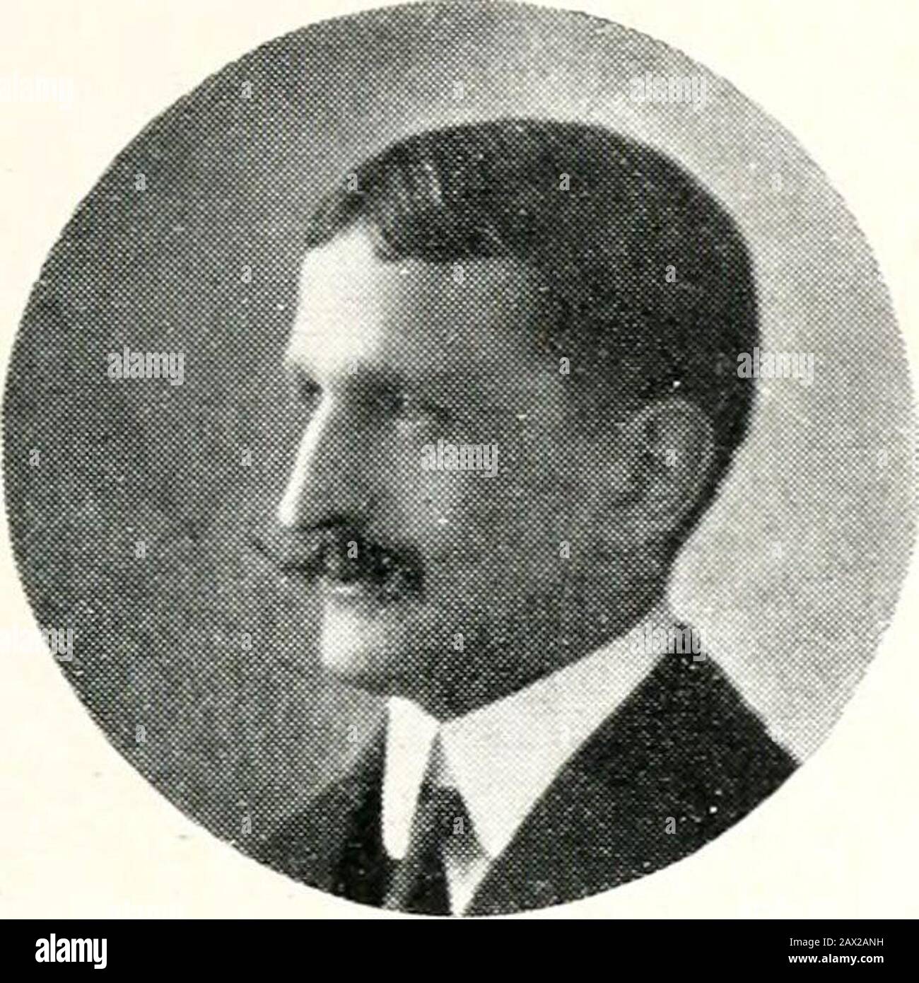 Pedigree fotografico dei discendenti di Isacco e Rachel Wilson . Arthur Lloyd Sturge, nato a Moseley, Birmingham, il 4th febbraio 1868. Sposato a Bickley il 2nd giugno 1896, età 28, Jessie Katharine Howard, figlia di Theodore Howard e sua moglie Susan Maria Jowitt (vedere page185). È nata a Tottenham il 13th marzo 1870, sposata al 26. Residenza : Dolobran, Chislehurst. Issue: Due figli e tre figlie. (A) Guendolen Sturge, nato a Chislehurst, 14th agosto 1899. (B) Rhona Winifred Sturge, nato a Chislehurst, 4th novembre 1900.(c) Raymond Wilson Sturge, nato a Chislehurst, 10t Foto Stock