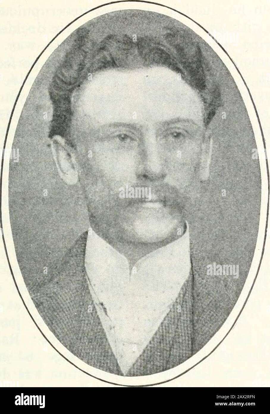 La rivista canadese di politica, scienza, arte e letteratura, novembre 1910-aprile 1911 . mosfera in cui GoldwinSmith passò i suoi ultimi giorni conteneda sottile tintura di pathos. MR.Smith stesso non era affatto un uomo asomber, perché possedeva un keensense di umorismo, e lui ha amato tememory di qualsiasi fine satirical turn.But non aveva nessuno del com-placency sereno della vecchiaia, la serenità thatsembra essere la parte di coloro che hanno una fede dimenente in happinessthat attende. Qualche anno prima della sua morte, quandaschid perché non aveva mai publishedani;colpendo su un incidente particolare alla sua carriera, lui si rimplie Foto Stock