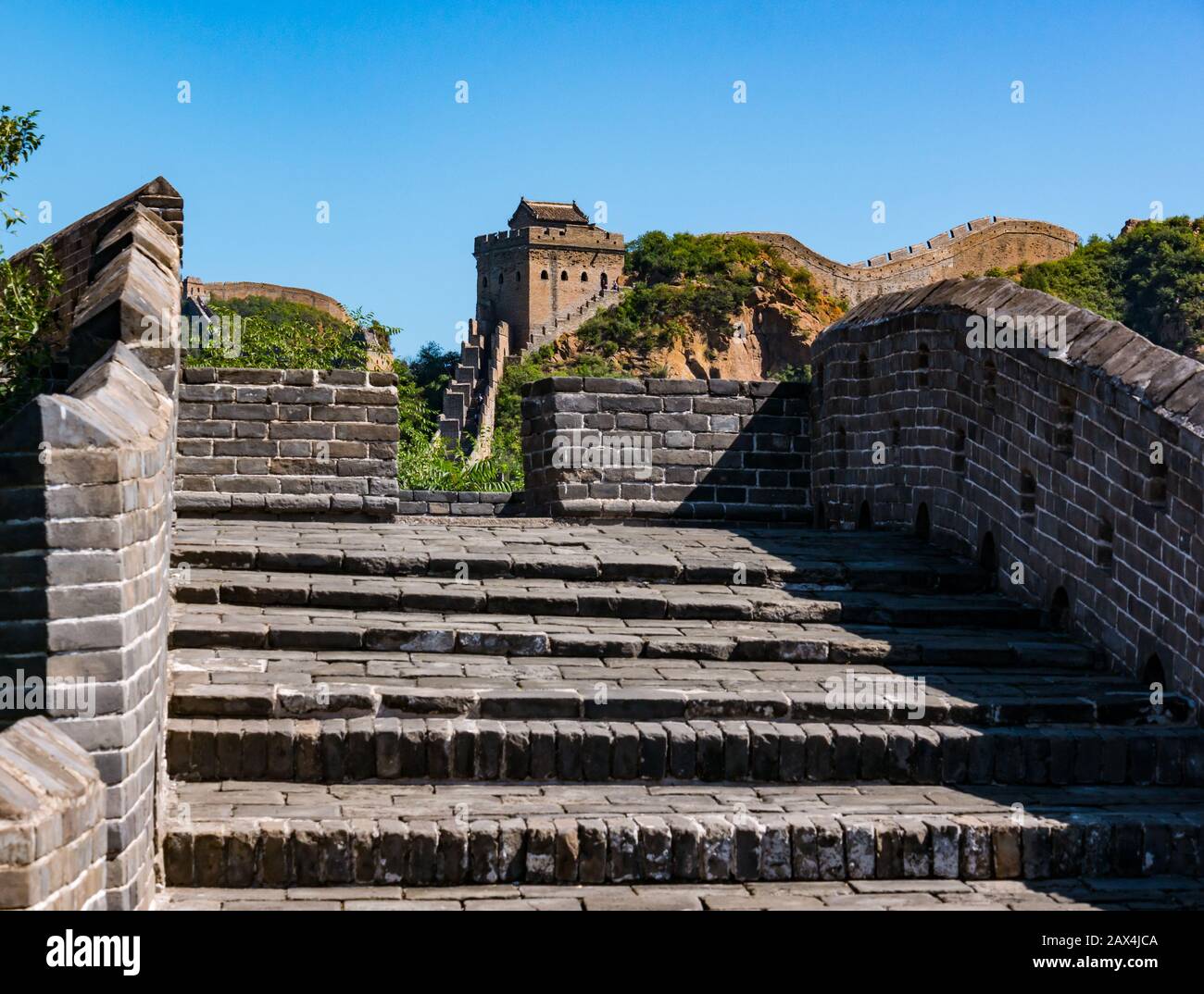 Dinastia Ming Jinshanling Grande Muraglia cinese nel bel tempo, provincia di Hebei, Cina, Asia Foto Stock