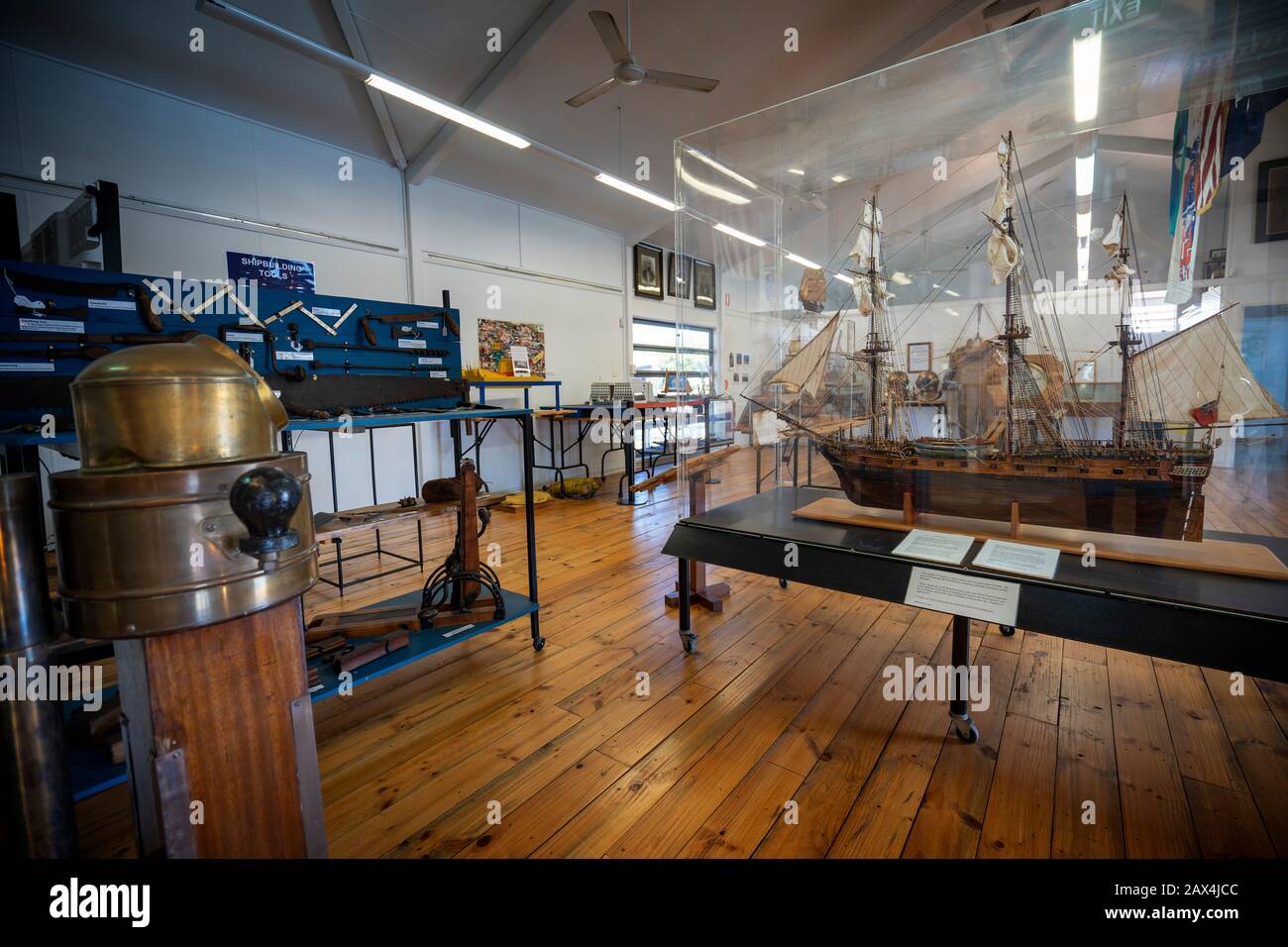 Modelli e manufatti esposti al Maritime Museum di Townsville, Townsville, Queensland, Australia Foto Stock