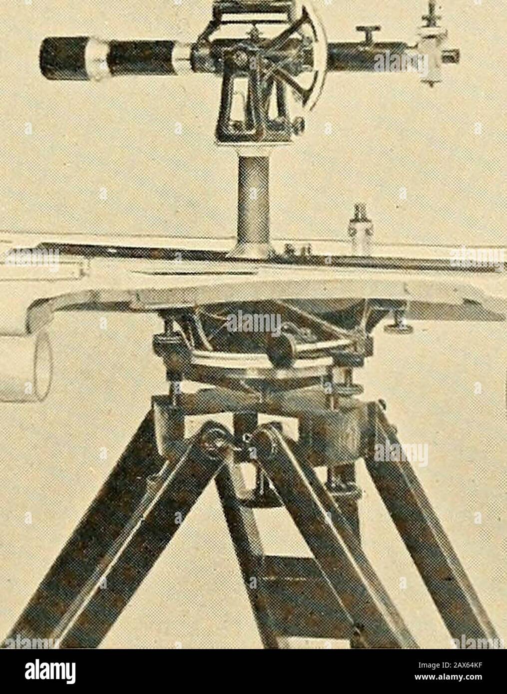 Mappe e topografia . I. Compass E Case.. Tavola piana e Alidata  Telescopica: United StatesCoast e Geodetic Survey. Strumenti per La  Presentazione In Piano, LA BUSSOLA E LA TAVOLA PIANA, DISEGNANDO 121