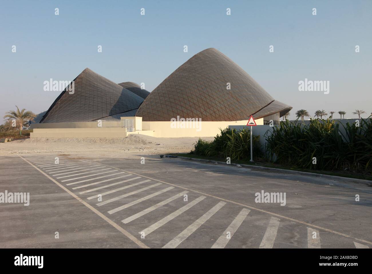 Il Padiglione degli Emirati Arabi Uniti sull'Isola di Saadiyat ad Abu Dhabi, Emirati Arabi Uniti. Foto Stock