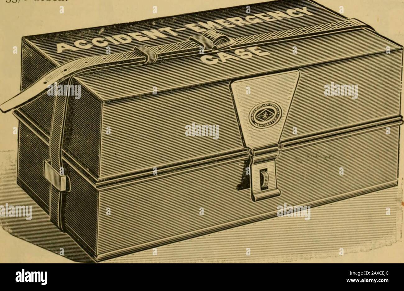 Catalogo di strumenti per chirurghi e applicazioni mediche apparecchiature elettroterapeutiche per la chirurgia e la sala malati, cassapanche mediche, ecc . Fig. 1. Di grandi dimensioni, per uso domestico, contenenti, oltre a quelle di cui sopra, una maggiore quantità di Bendaggi, Lanugine, &c, Bottiglia di Sal VolatileMeasure e Bendaggio Triangolare figurato. Al dettaglio, 36; Wholesale33/0 dozzina. Fig. 2. Caso di emergenza incidente (Fig. 2), per laboratori, enti di laboratorio, &c., contenente una Fascia Triangolare Figurata, fasce semplici in tensione, tre Fasciature A Rulli, 1, i.l, 2 e 3 pollici di larghezza x 6yardslong; sei Fasciature A Rulli, z pollici Foto Stock