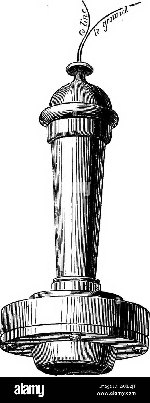 Divertimenti scientifici . Campane Telefono (ricevitore). Dell'elettromagnete sono in circuito con il telegrafo, e il filo di un altro elettromagnete in corrispondenza della stazione di ricezione. Questo secondo magnete ha un ferro solido per anima, che è collegato ad un'estremità, mediante un disco di ferro ateccato, ad un tubo di ferro che circonda la barra del carbone. L'estremità circolare libera del tubo costituisce un polo dell'elettromagnete e l'estremità libera adiacente del nucleo della barra l'altra. Un sottile ferro circolare discheld (premuto contro l'estremità del tubo dall'attrazione elettromagnetica, e libero di vibrare attraverso un molto r84 Foto Stock
