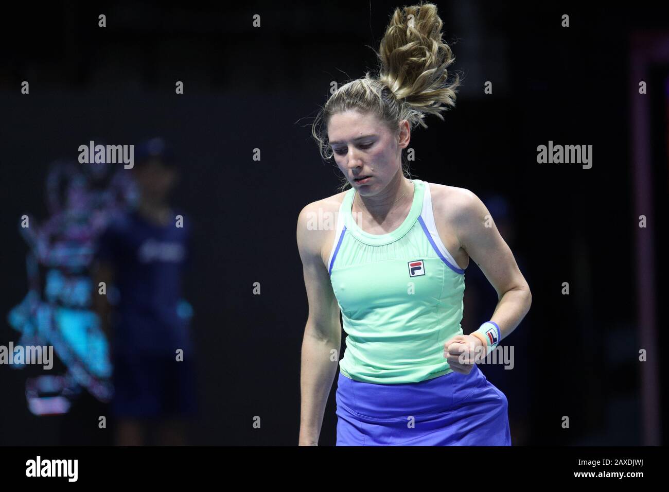 Ekaterina Alexandrova di Russia in azione contro Daria Kasatkina di Russia durante il torneo di tennis di St.Petersburg Ladies Trophy 2020 alla Sibur Arena.Final Score: (Daria Kasatkina 1-2 Ekaterina Alexandrova) Foto Stock