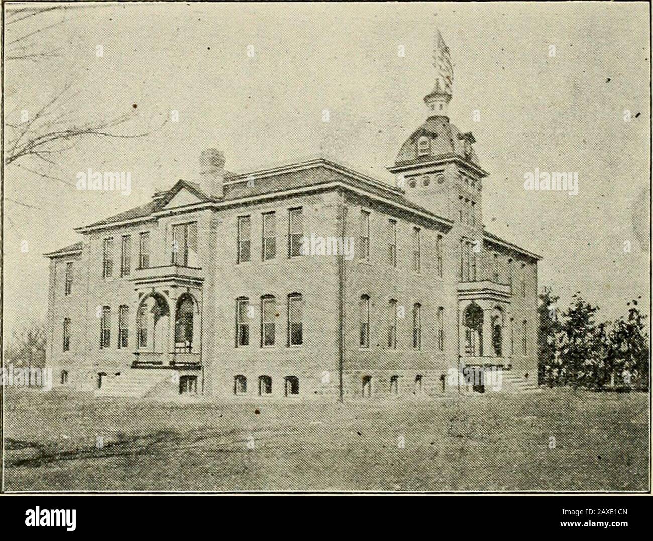 Storia delle contee di Allen e Woodson, Kansas : abbellite da ritratti di persone conosciute di queste contee, con biografie dei nostri cittadini rappresentativi, tagli di edifici pubblici e una mappa di ogni contea . ALLKN COUNTY COURT HOUSE. SCUOLA SUPERIORE HUMBOLDT Foto Stock