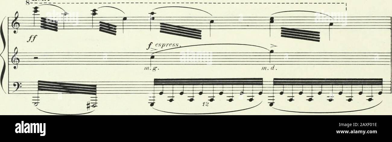 Ariane et Barbe-bleue : conte en trois actes . m H * F Eargi Y. ff-W F=F £= êee * • A î.A A M £A a i r r T r iftr ^ lè   vent ma ro   Qfcf^ L ^ i s^ t=   BE, JE vais tom.ber dans vos té. Ne - bres !., i Eargi ^ P^S ^ «F ^ i §^p xff ¥ f/jp p^p^ i* ^^ A ces cris, Sélisette et Mélisande sortent de lombre où elles sétaient réfugiées, et, les mains sur les yeux, commeser pour des flammes Courent à la fenêtre et, tâtonnant dans la lumière,montent sur la pierre aux cotés dAriane. Quaresima. Les autres femmes les suivent, les imitent; et tontes se pressent ainsi dans laveuglante nappe de clar Foto Stock