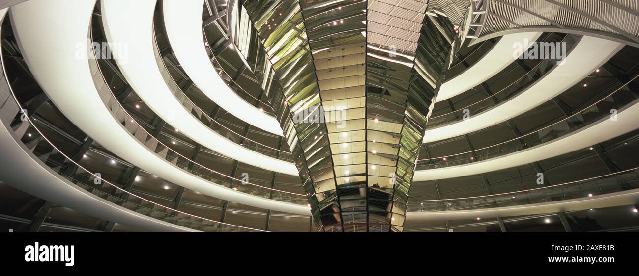 Interni di un edificio governativo, il Reichstag, Berlino, Germania Foto Stock