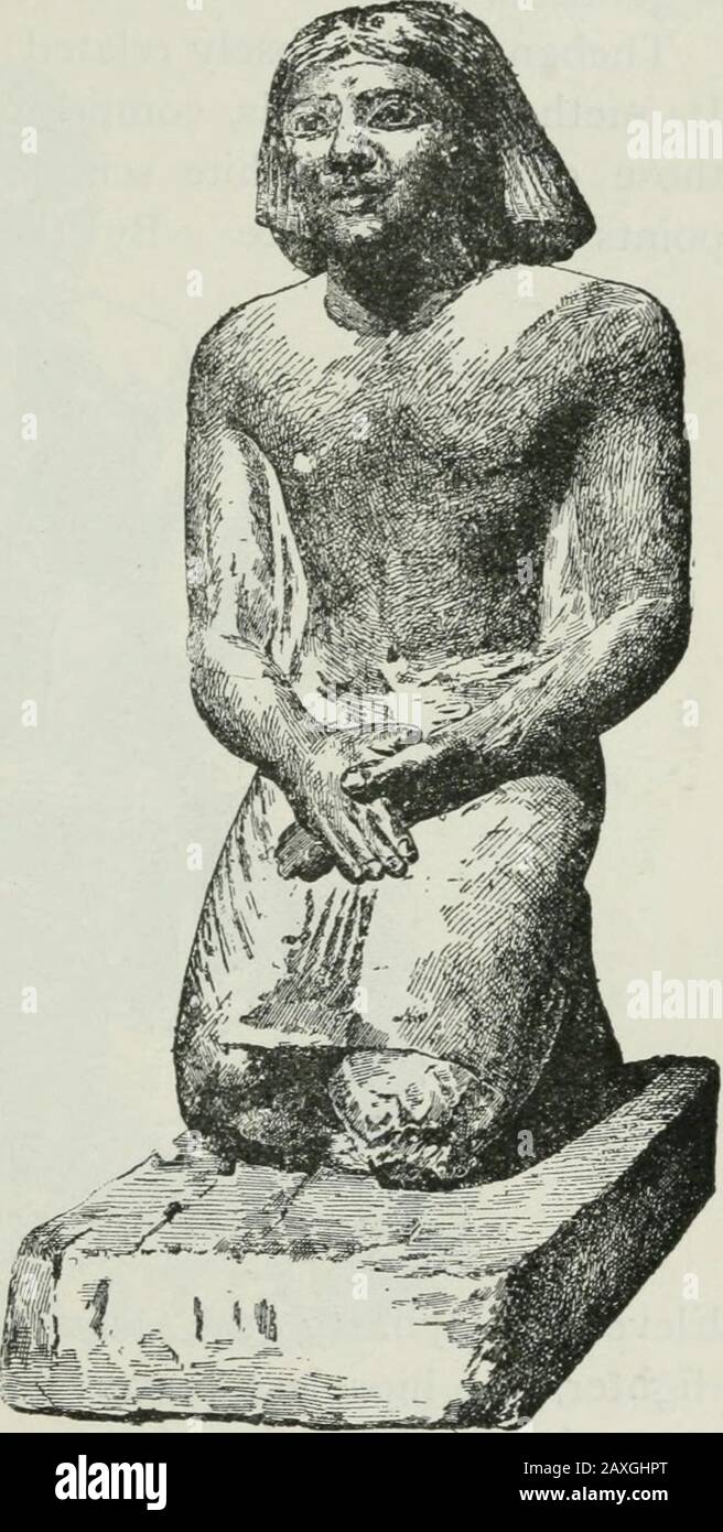 Manuale della archæology egiziana e guida allo studio delle antichità in EgyptPer l'uso di studenti e viaggiatori . Fig. 209.- scultura in legno di donna, Antico Regno. STATUARIO DEL TIIK VECCHIO IMPERO. 251 lo sforzo con cui preme sulla gramatrice-trogolo è perfettamente naturale. La nana ha una testa lunga, grande e hugecars (fig. 212). Theface è stolto, gli occhi sono stretti slittlosping upw^ards tothe templi, e themouth è mal shaped.The petto è potente ben sviluppato, ma il tronco non in proporzione con più terest del corpo, e lo scultore hasbe ben consigliato inoccultare la parte inferiore sotto un Foto Stock