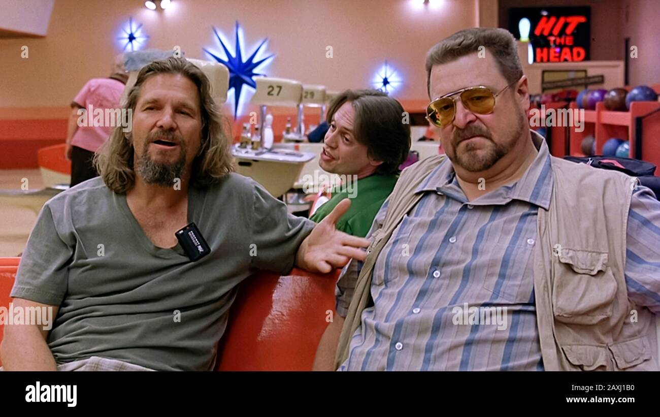 Il grande Lebowski (1998) diretto da Joel ed Ethan Coen e interpretato da John Turturro come Gesù Quintana in questo classico di culto sulla ricerca del Dude di ottenere un risarcimento per il suo tappeto rovinato. Foto Stock