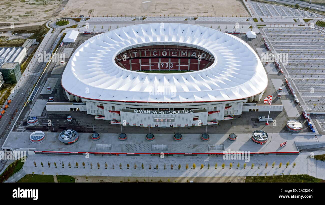 Vista aerea dello stadio Wanda Metropolitano a Madrid, Spagna. Home Stadium dell'Atlético Madrid, è un club calcistico professionista spagnolo a la Liga Foto Stock
