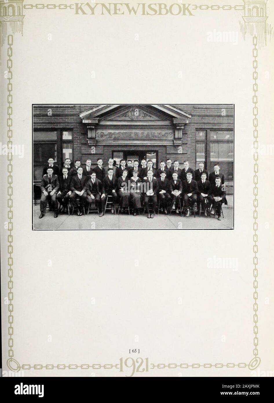 Kynewisbok . , J.Hoover, F.Hoskins, L. B.Howard, L. W.Johnson, E. C.Jones, P. V.Kearney, H. P.Kenehan, R.Keith, F. W.Kirk, F. N. L.Kopke, F. T.Langer, a. F.Lee, C. B.Lewis. A. L.Linke. E. K.LORIMER. L. D. Lort, E. M.LUHR, J. V.MacKibbren, e M.Marr, E. B.McKenzie, G. R.Mead, E. C.Mead, F. S.Meany, M. B.Miles, P. P.Miller, B.Nelson, W. D. Perry, L.Peer, W. F.Peters, G. Roth Phillips, C. K. Potter, R. R.Powell, R. R.R.Ragsdale, R., M. R.R.R.R.R.R.Richards, M., M., M., M., M., M., M., M., G. Roth, M. H. T.Rotrock, T.Russell, H. W.Rygh, S. S.Sandberg, H. F.Sellers, R. K.S. Foto Stock