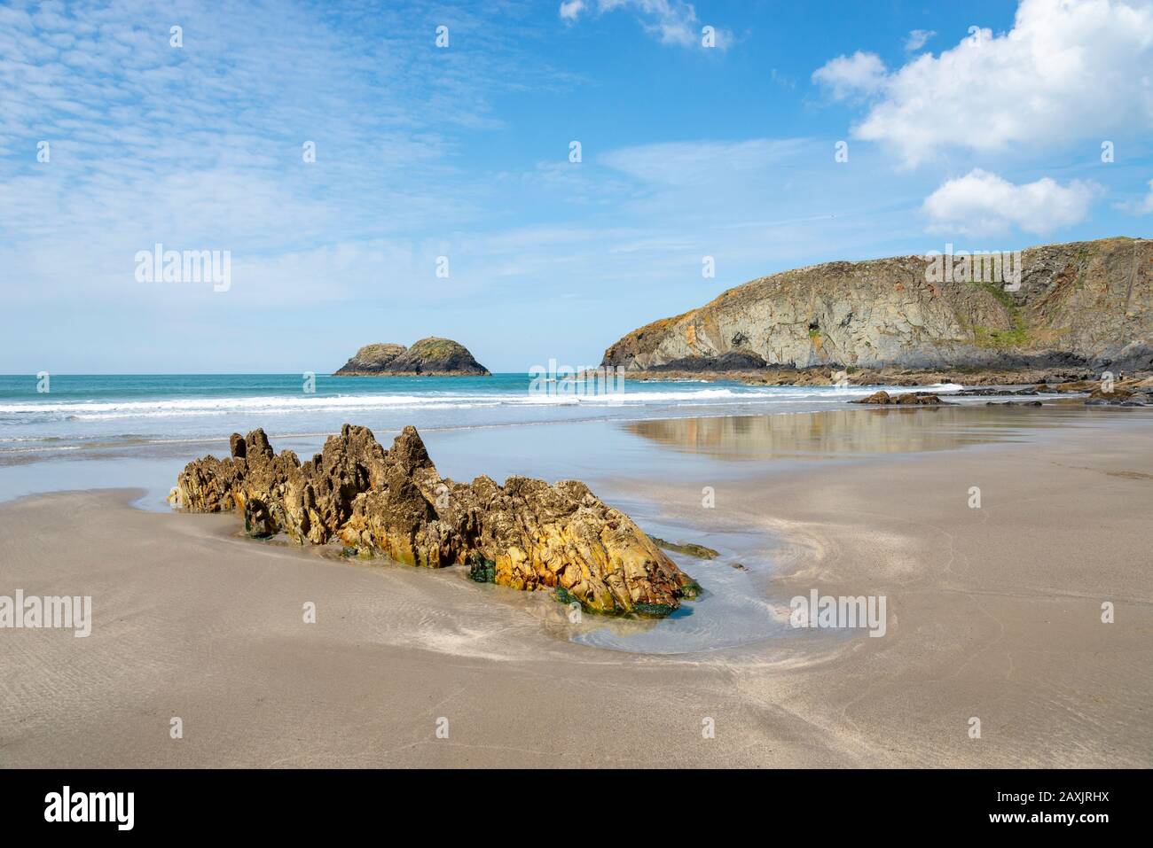 Spiaggia di Traeth Llyfn vicino ad Abereiddy, Pembrokeshire, Galles. Foto Stock