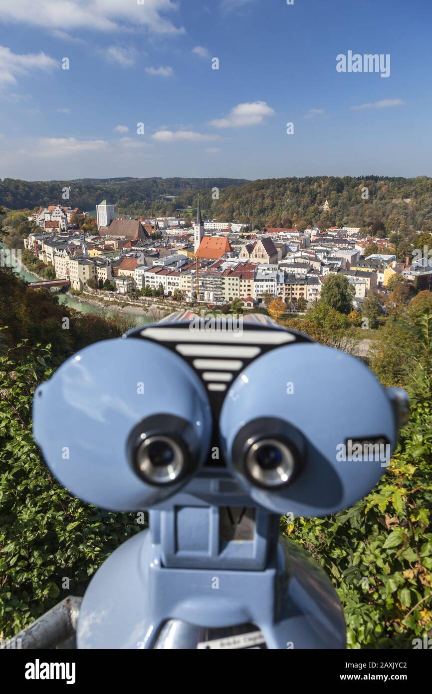 Vista dal belvedere 'chöne Aussicht' su Wasserburg am Inn, alta Baviera, Baviera, Germania meridionale, Germania, Europa Foto Stock