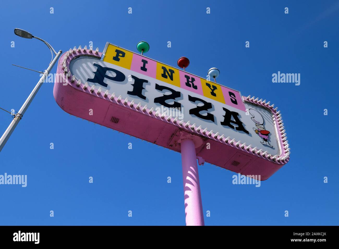 Billboard of Pinky's Pizza, Petaluma, California, Stati Uniti Foto Stock