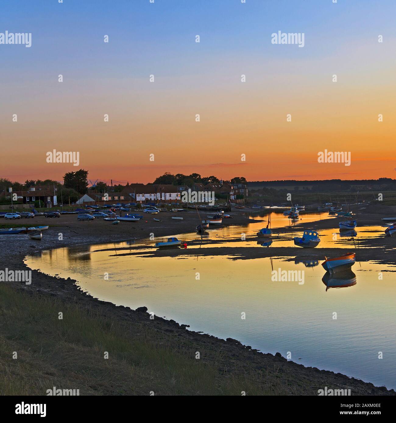 Sunset over Burnham Overy Staithe, Norfolk Foto Stock