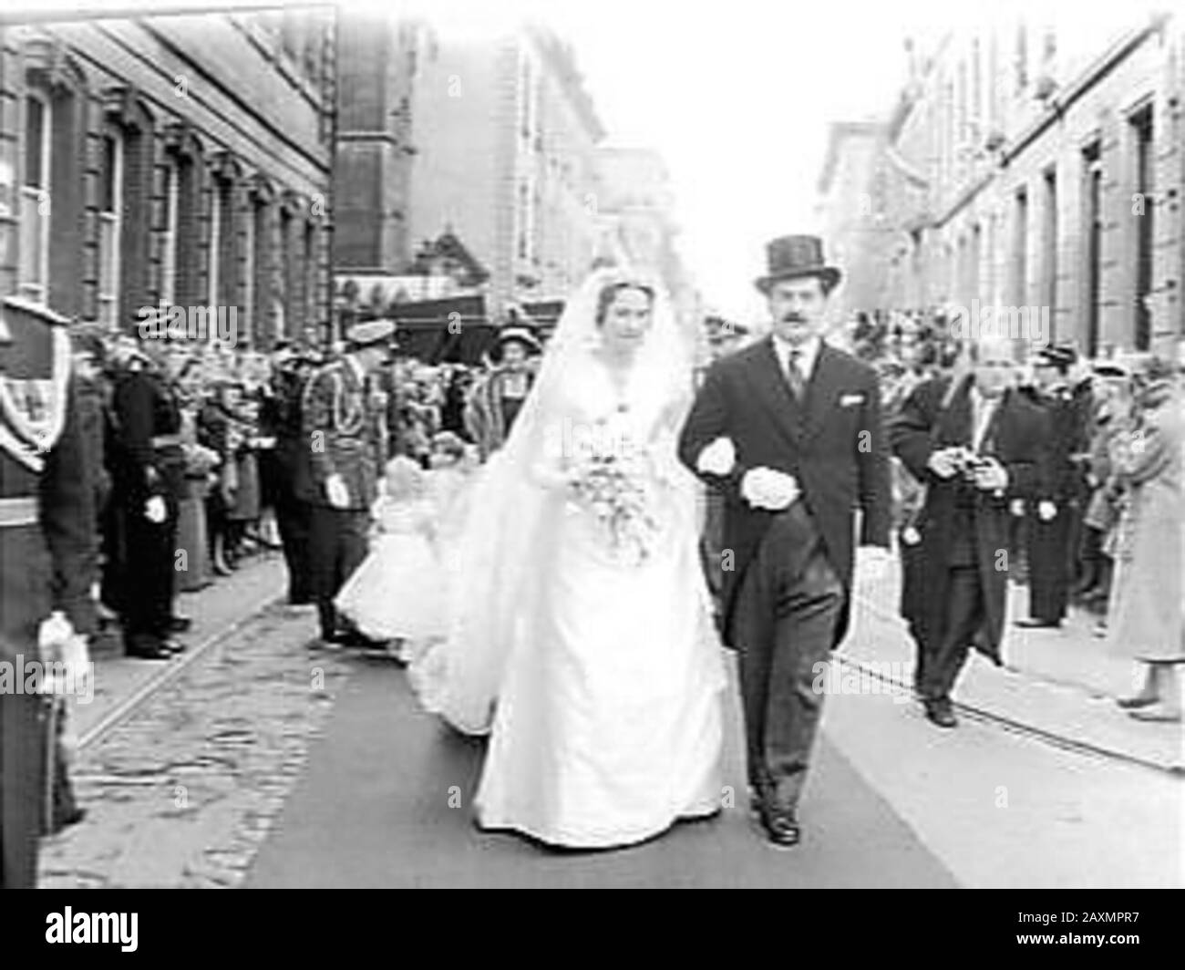 Matrimonio della Principessa Mary Adelaide di Lussemburgo del conte Charles Joseph Conte Henckel von Donnersmartck a Lussemburgo. Principessa Maria con suo marito. - Archivi Nazionali Foto Stock