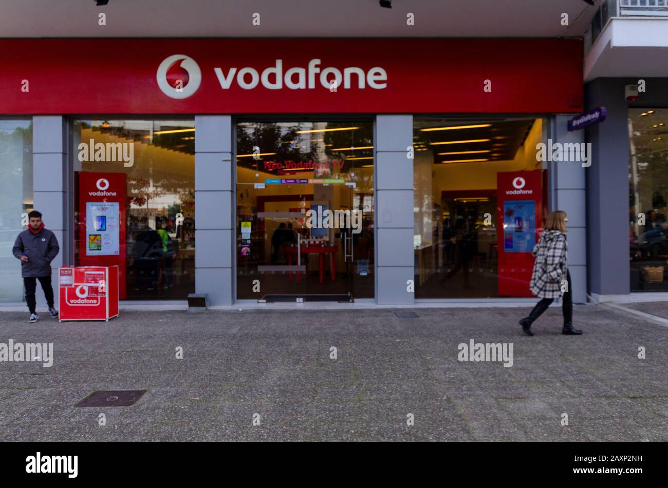 Vodafone negozio a Glyfada Atene Grecia Foto Stock