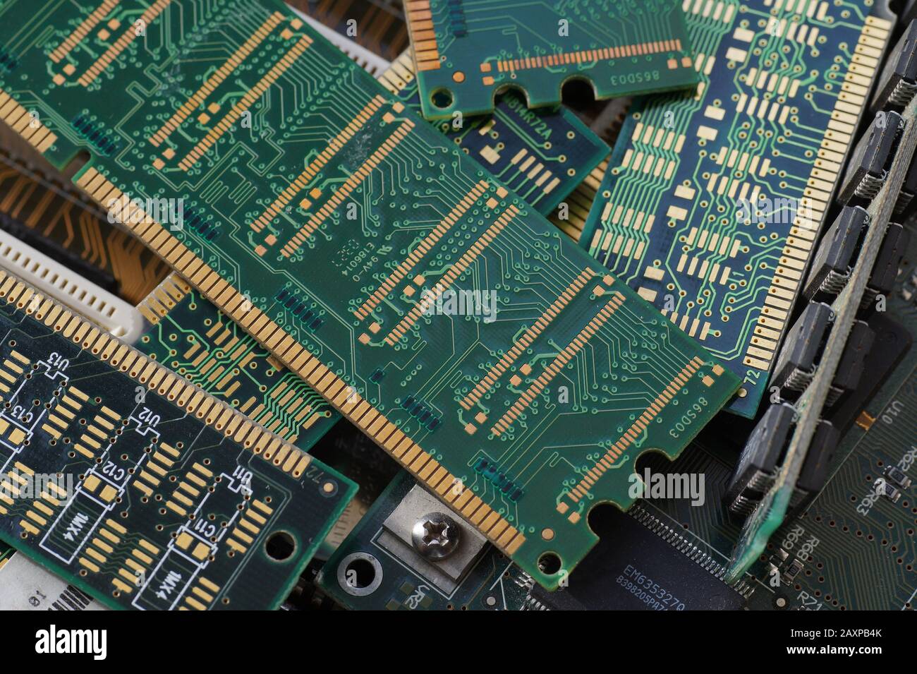 Moduli RAM, progettati per recuperare materie prime preziose, tra cui oro. Grande primo piano. Foto Stock