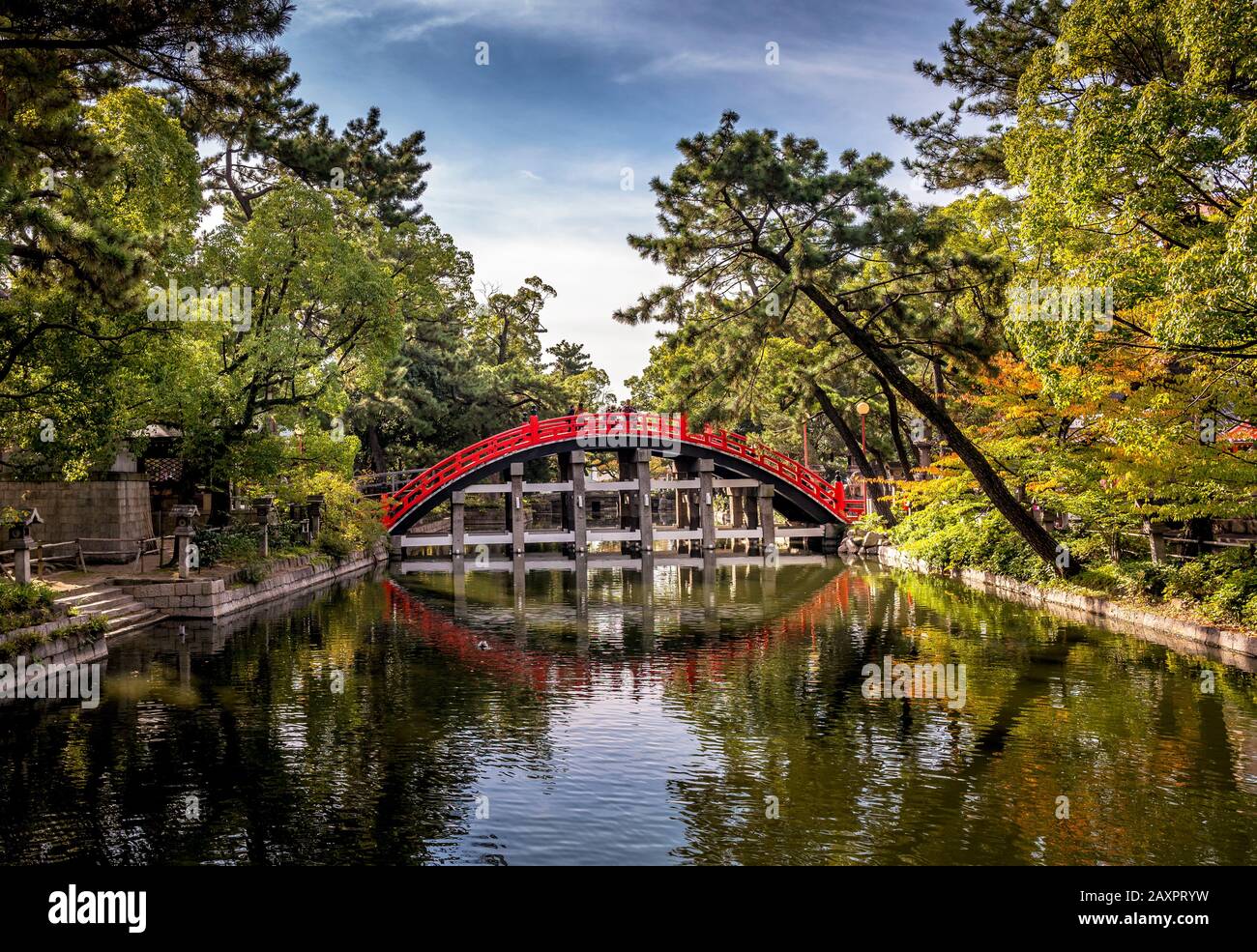 Ponte Sorihashi nel Santuario Sumiyushi Taisha di Osaka, Giappone Foto Stock