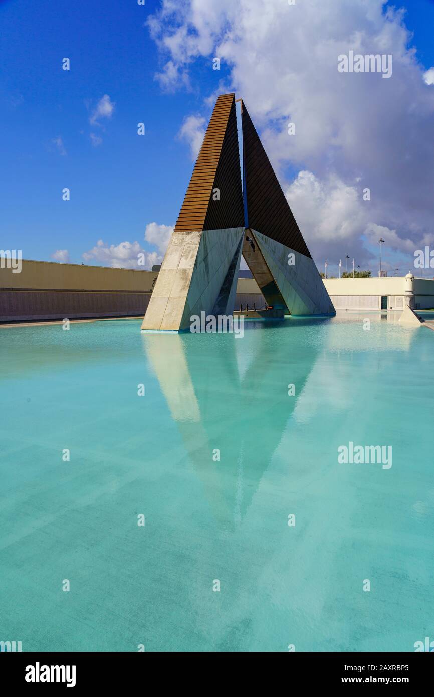 Monumento aos Combatentes do Ultramar, Memorial ai Veterani d'oltremare al Forte do Bom Sucesso a Belem, Lisbona, Portogallo Foto Stock