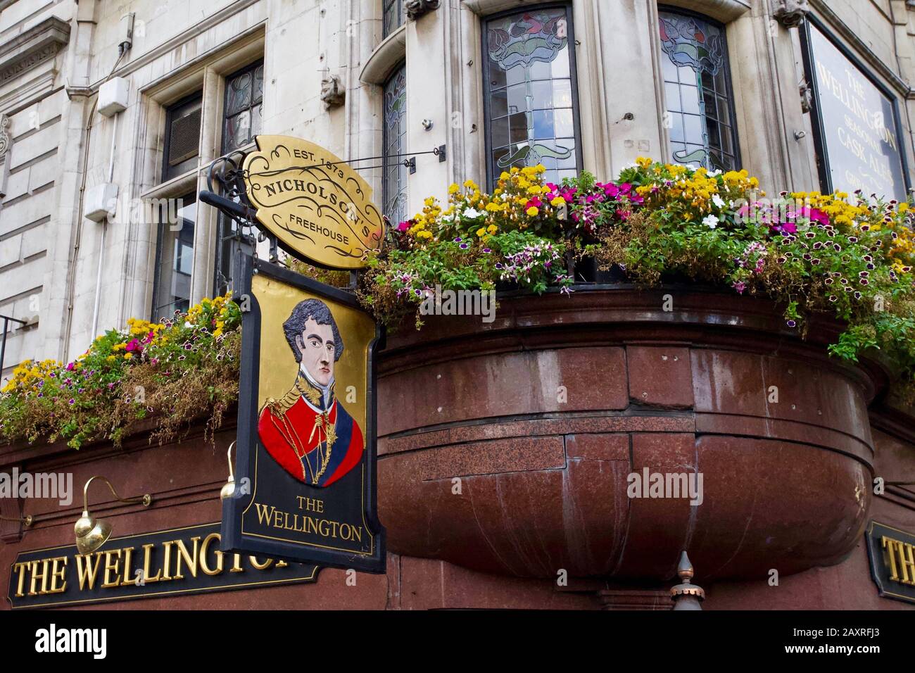 The Wellington, 351 Strand, Covent Garden, City Of Westminster, Londra, Inghilterra. Foto Stock