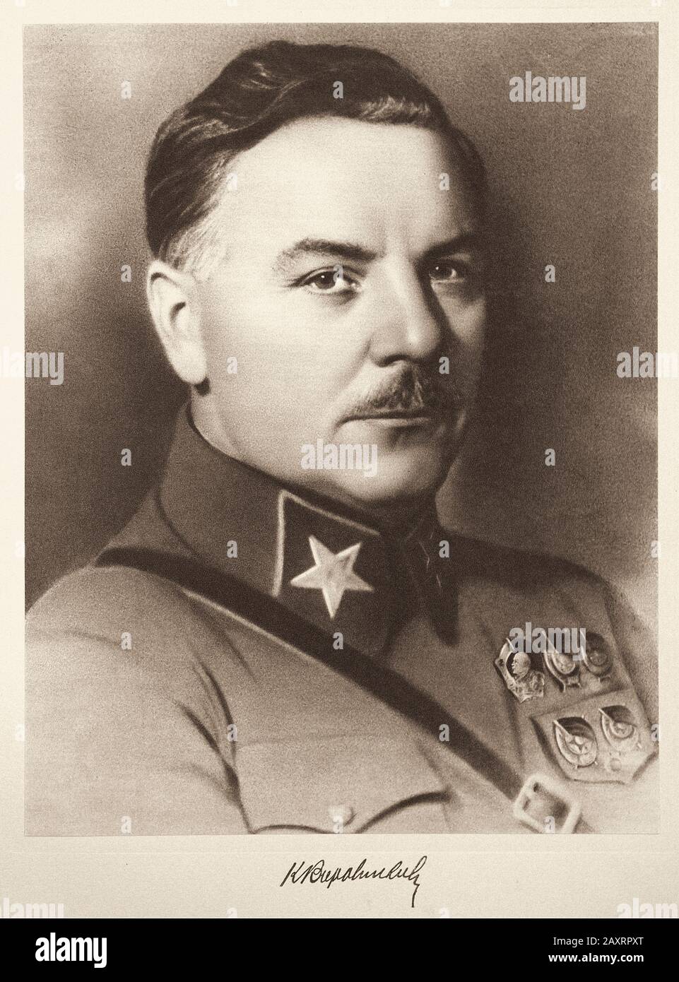 Kliment Yefremovich Voroshilov, noto popolarmente come Klim Voroshilov (1881 – 1969), è stato un importante ufficiale militare sovietico e politico durante la St Foto Stock