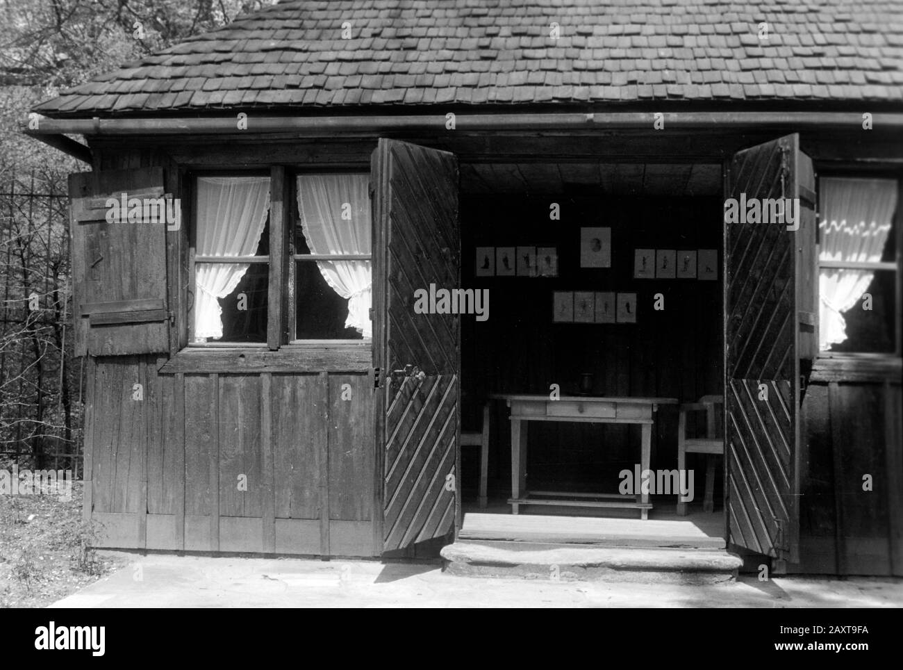 Mozarthäuschen A Salisburgo, Salisburgo, Österreich, 1957. Casa di Mozart a Salisburgo, Salisburgo, Austria, 1957. Foto Stock