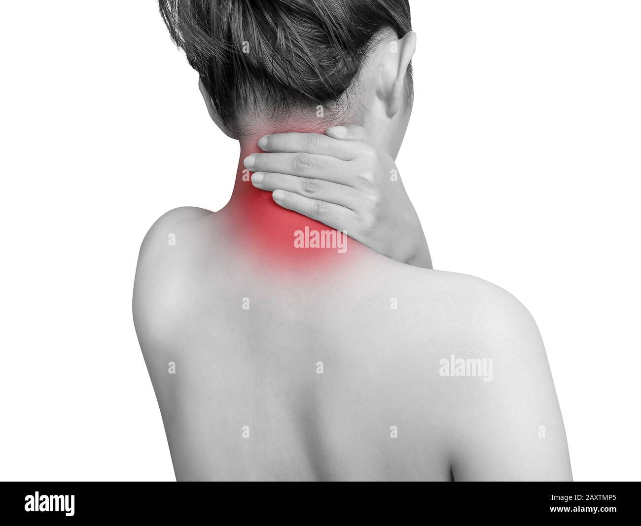 donna che soffre di dolore al collo con massaggio della mano collo e nuca dolorosi. tono mono colore con luce rossa al collo, muscoli del collo isolato su bianco b. Foto Stock