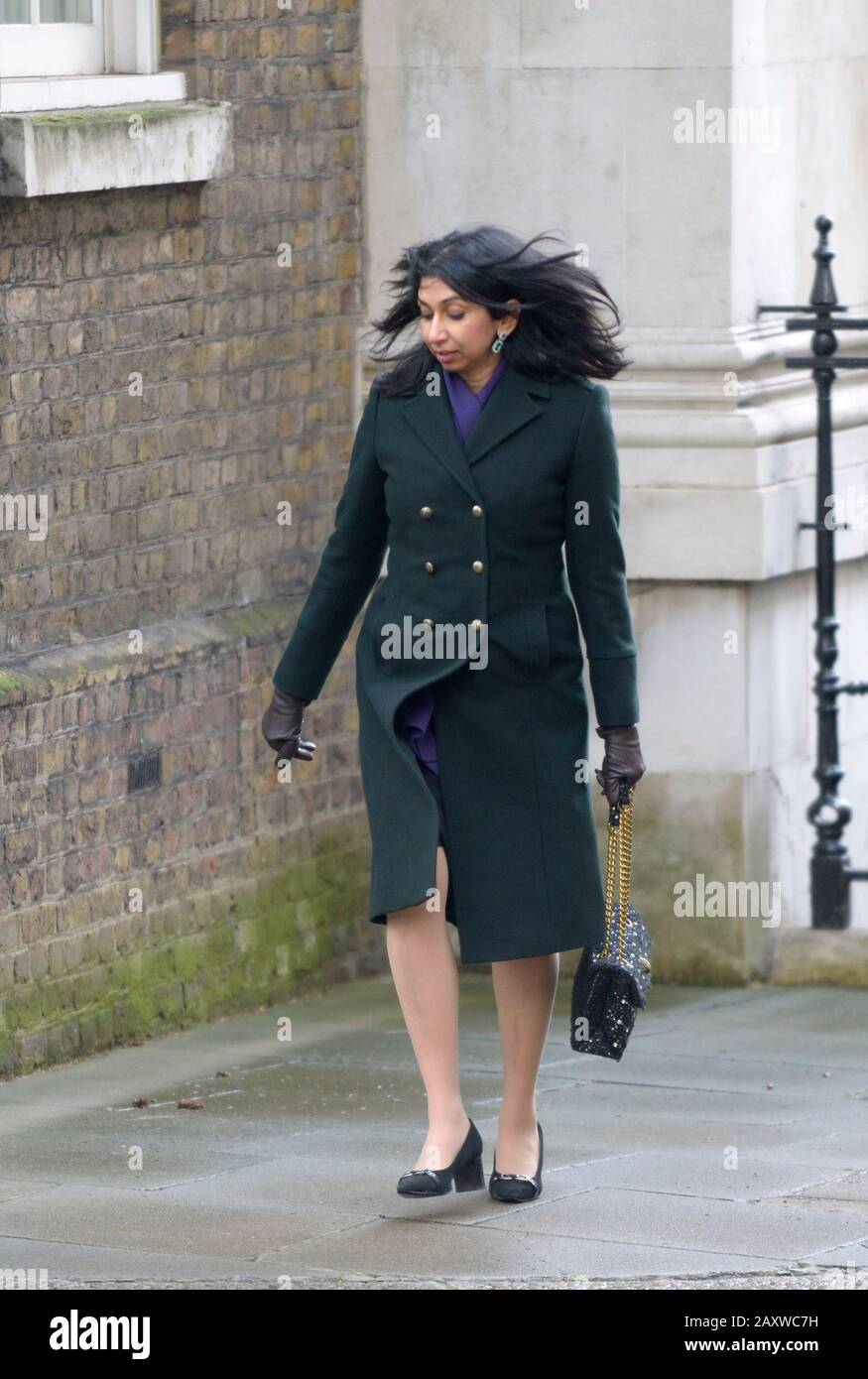 Londra, Regno Unito. 13th Feb, 2020. Il primo Ministro Boris Johnson rimescola il suo gabinetto a 10 Downing Street. Suella Braverman diventa nuovo Attorney General Credit: PjrFoto/Alamy Live News Foto Stock