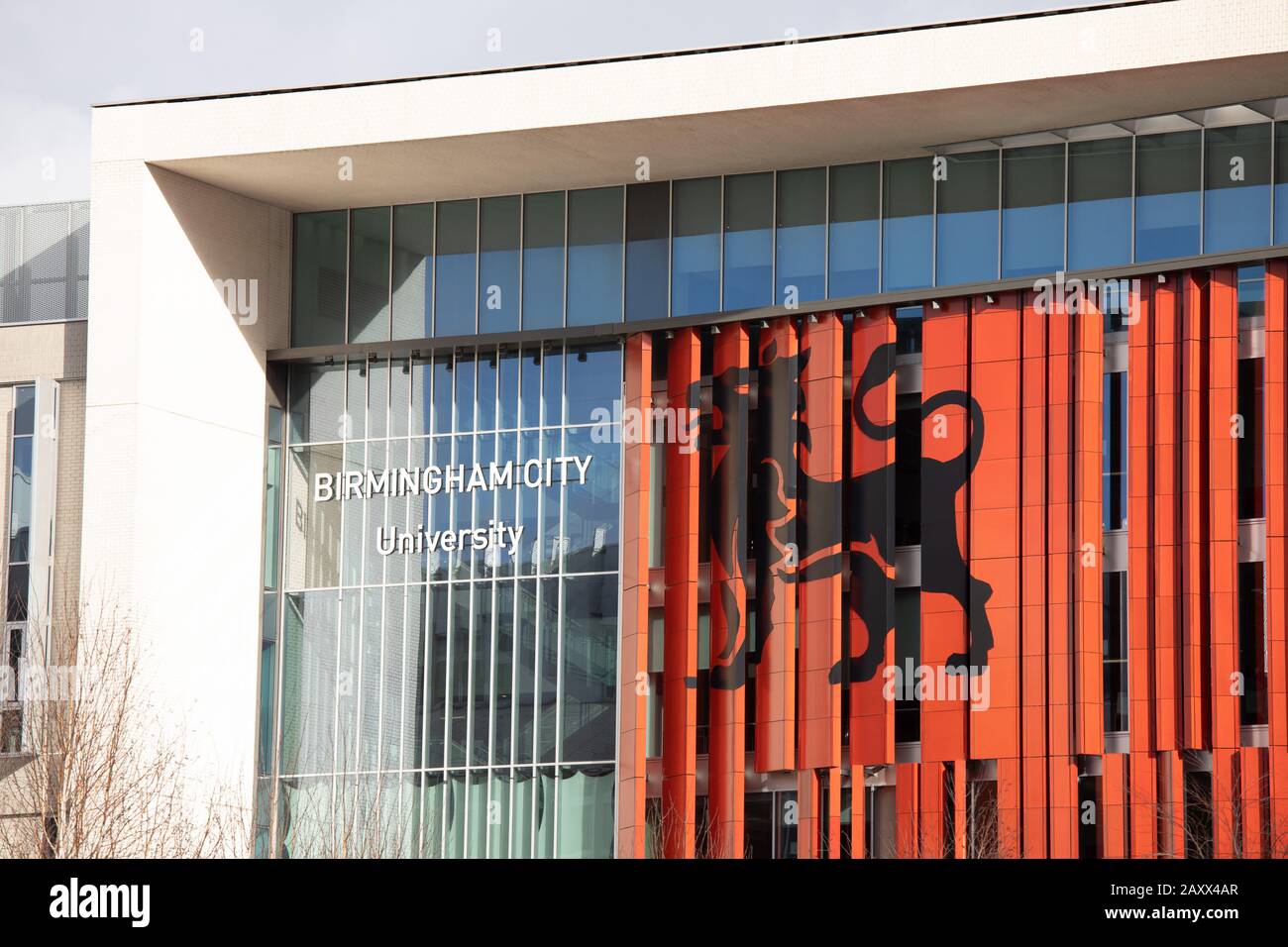 Birmingham City University, Curzon Street, Birmingham. La nuova università fa parte di Birmingham Eastside, dove si trova il nuovo terminal dei treni HS2. Foto Stock