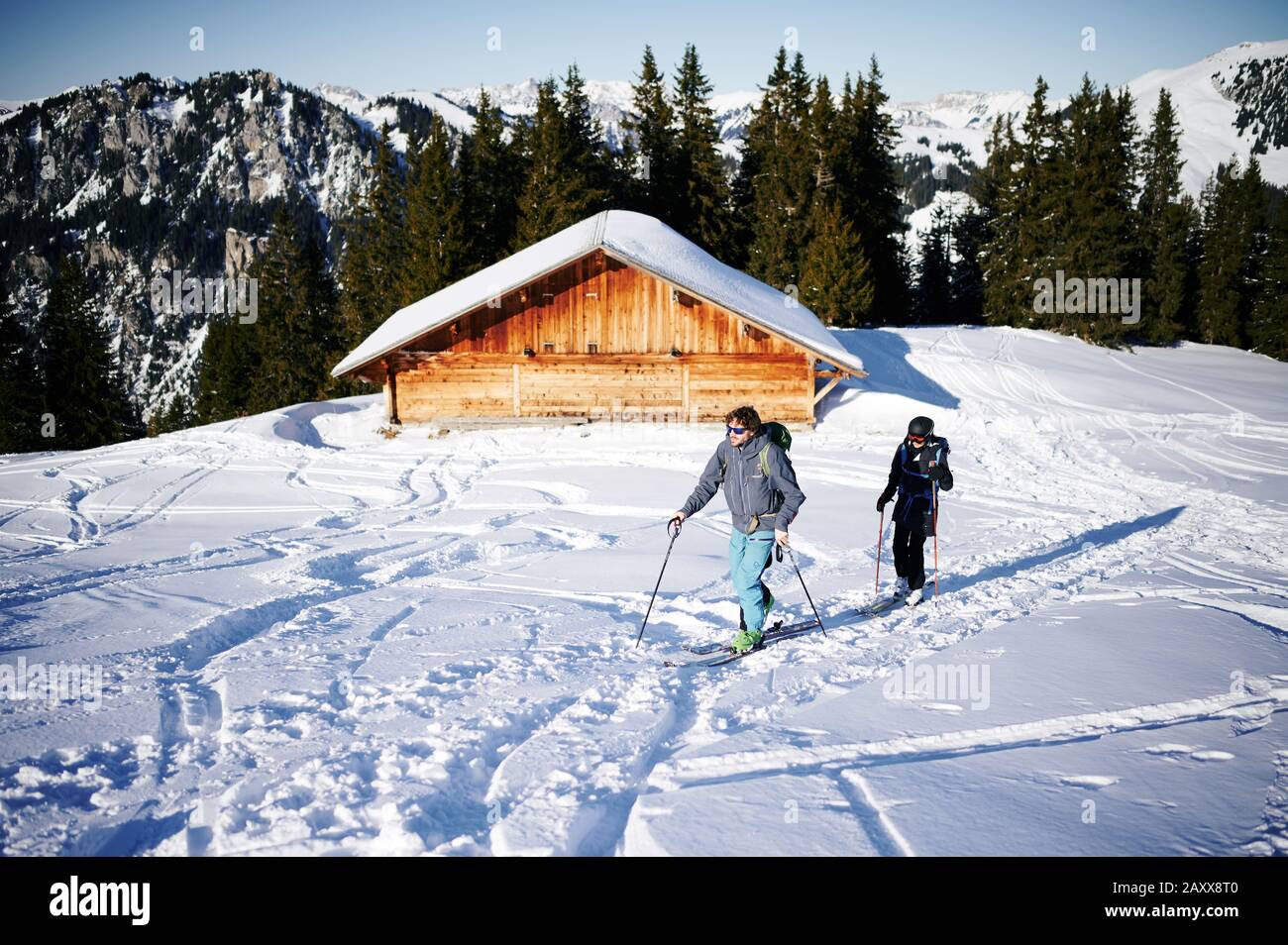 Tour di sci nell'Oberland bernese, Svizzera Foto Stock
