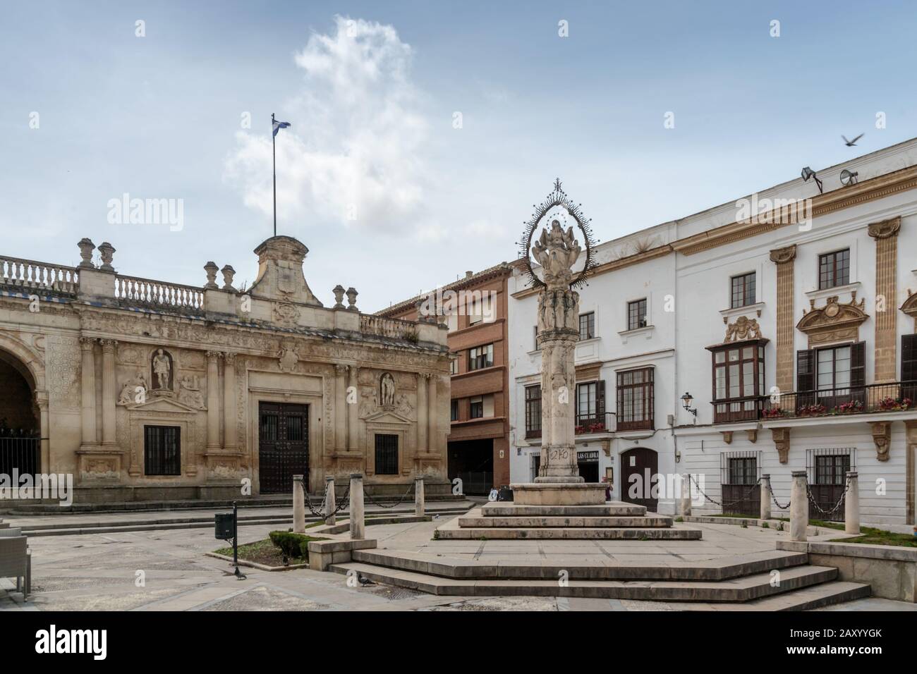 Supponendo un monumento a Plaza de Asunción in Jerez de la Frontera, Andalusia, Spagna Foto Stock