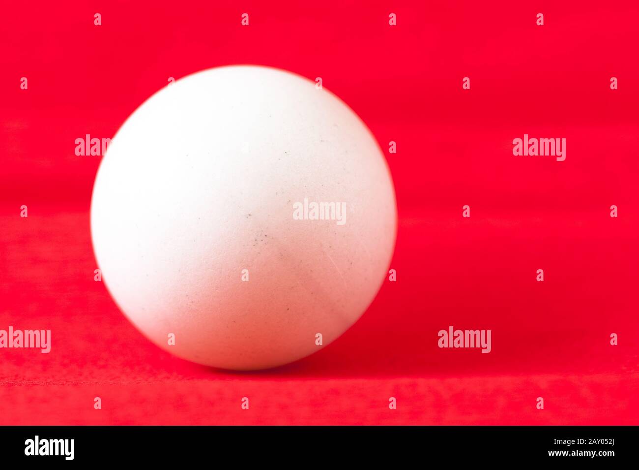 palla da ping pong bianca Foto Stock