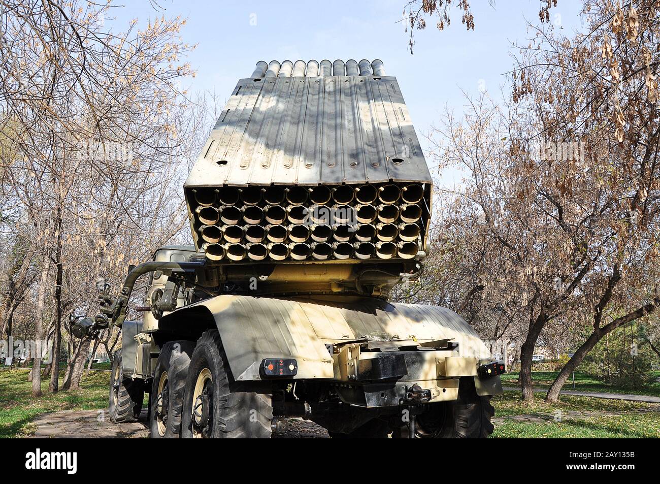 Elemento reattivo sistema volley Fire BM-21 Grad Foto Stock