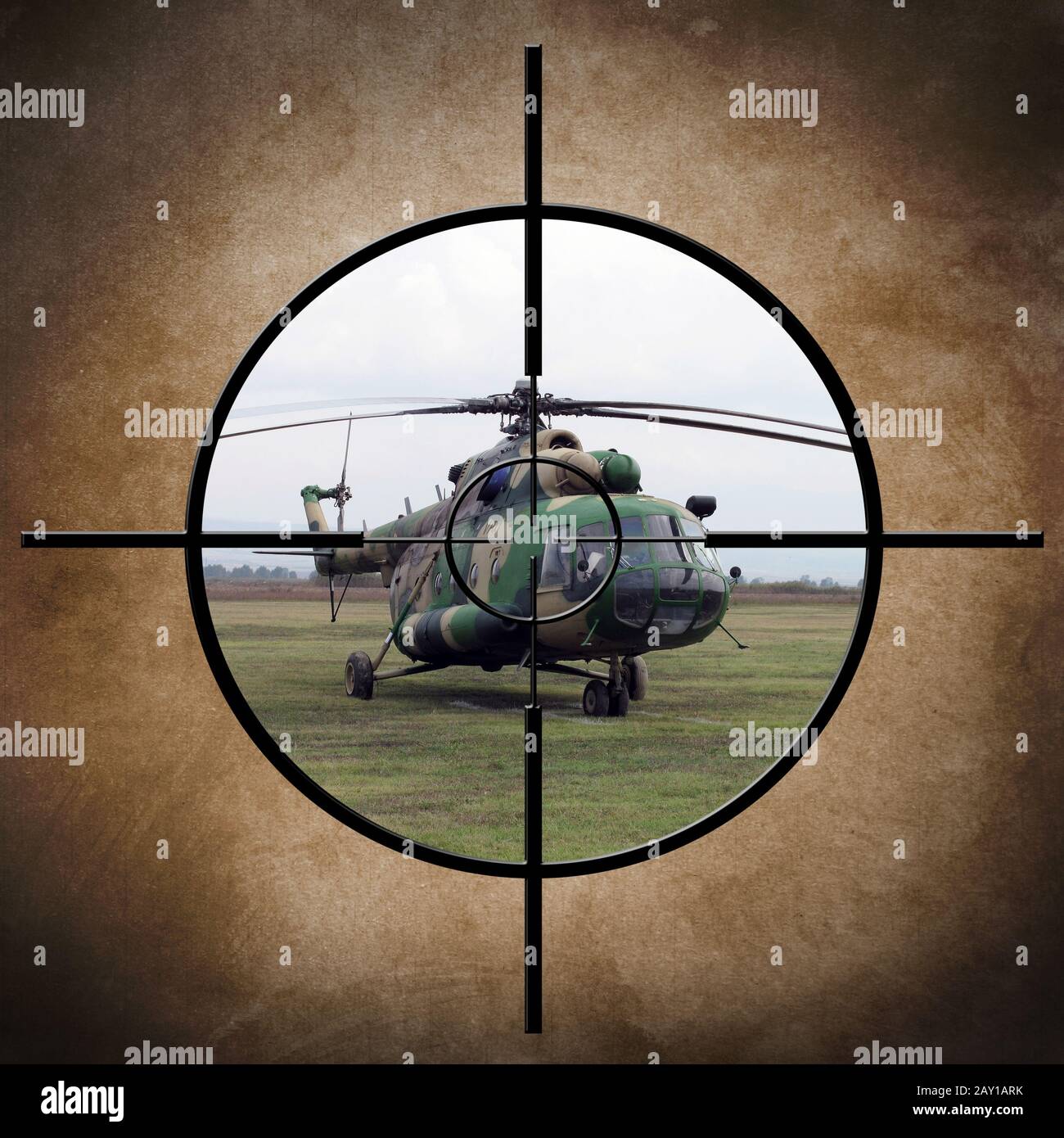 Obiettivo su elicottero Foto Stock