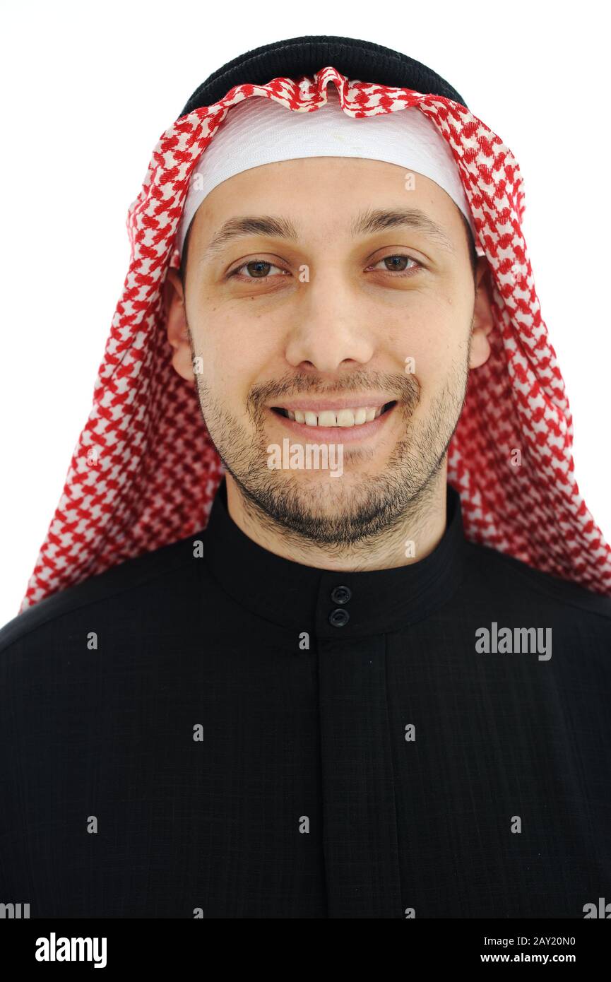 Uomo che indossa abiti tradizionali arabici mediorientali Foto Stock