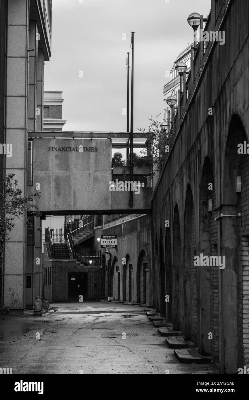 L'ex Financial Times (FT) edificio su Southwark Bridge Road, Southwark, Londra, Regno Unito Foto Stock