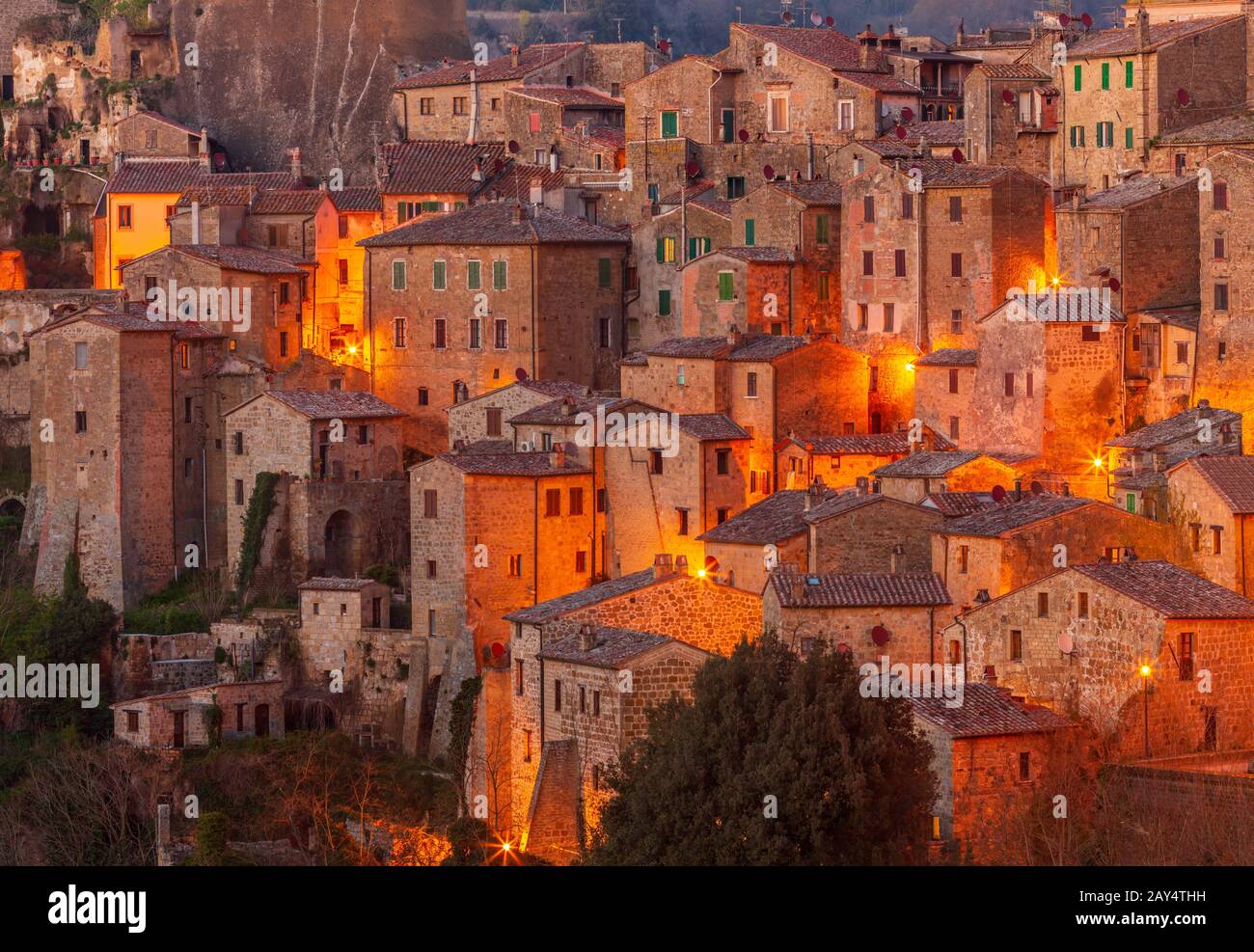 Sorano - Città Di Tuff In Toscana, Italia Foto Stock