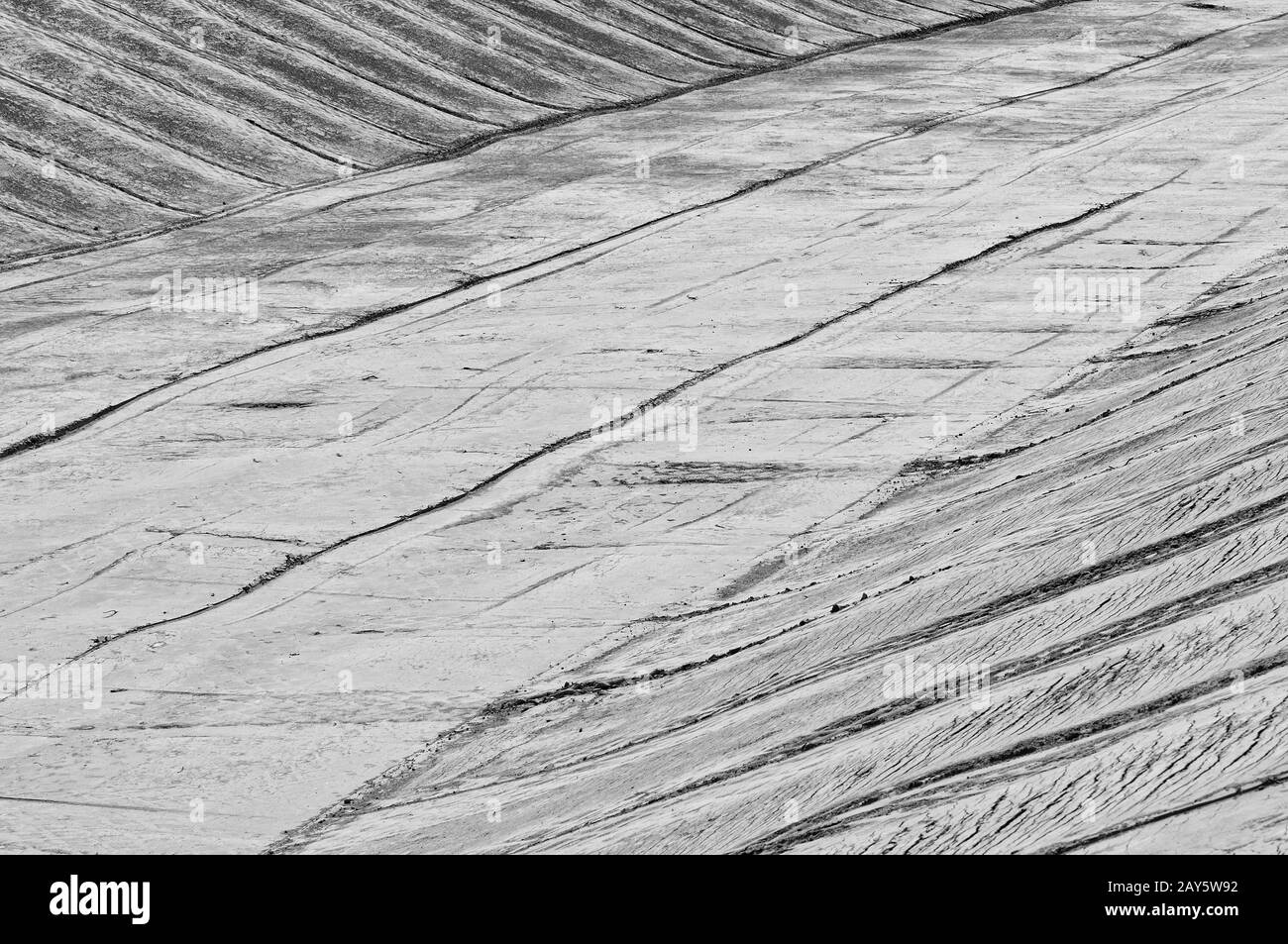 Compattazione su loam per progetti di costruzione di canali in bianco e nero Foto Stock