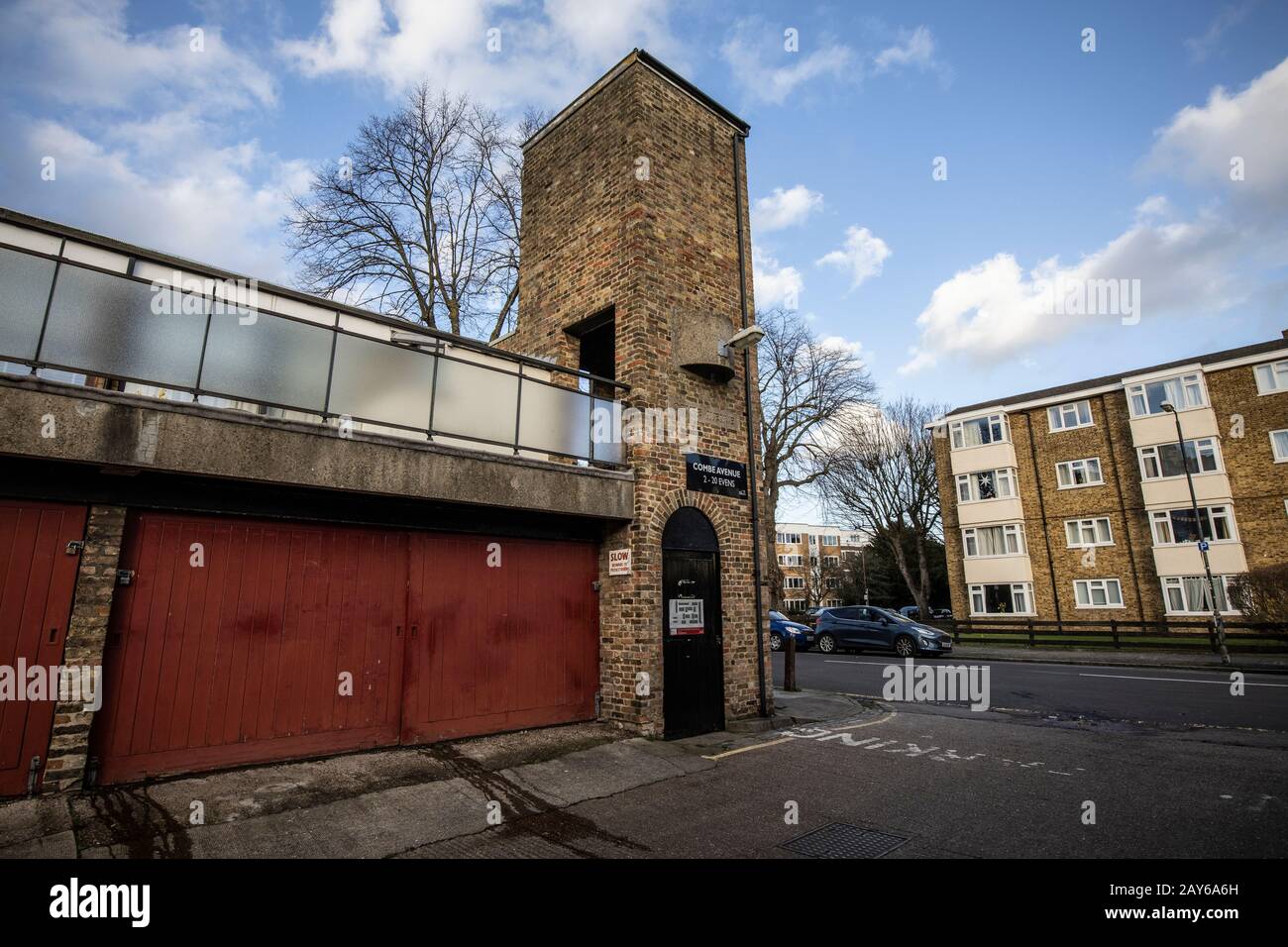 Combe Avenue, Vanbrugh Park Estate, Architettura Modernista, Greenwich, Southeast London, Regno Unito Foto Stock