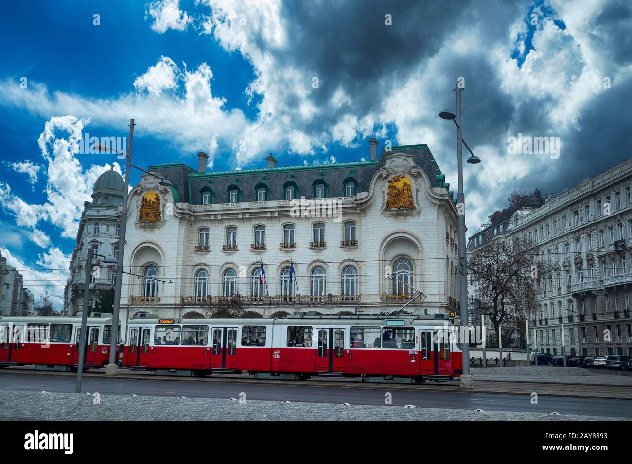 Vista panoramica sulla città di Vienna, una delle più belle città d'Europa. Gente per strada, vita urbana Vienna. Austria Foto Stock