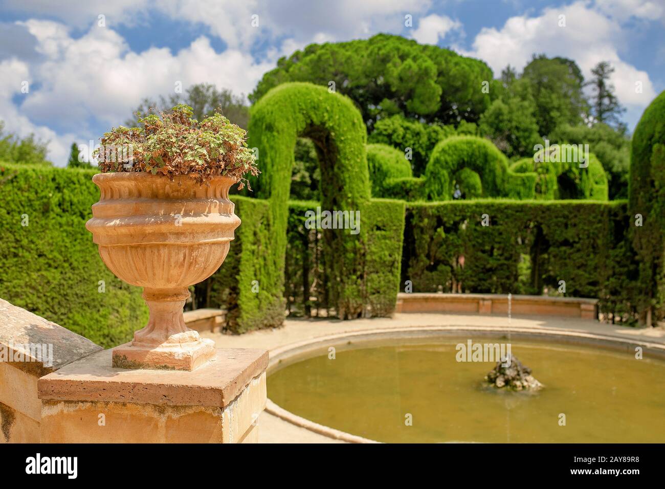 Labyrinth Verde Nel Giardino Foto Stock