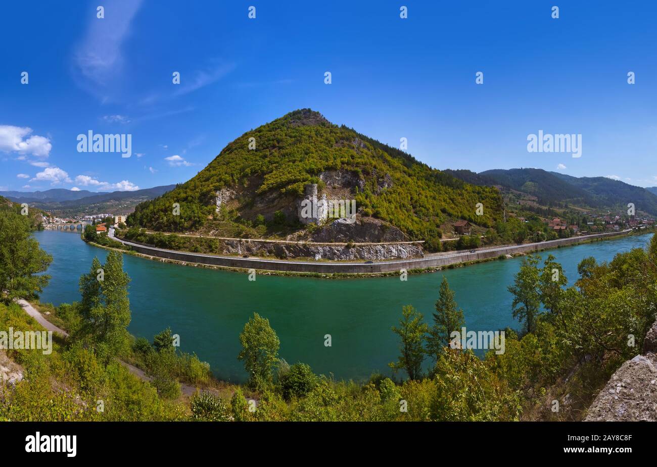 Il vecchio ponte sul fiume Drina in Visegrad - Bosnia ed Erzegovina Foto Stock